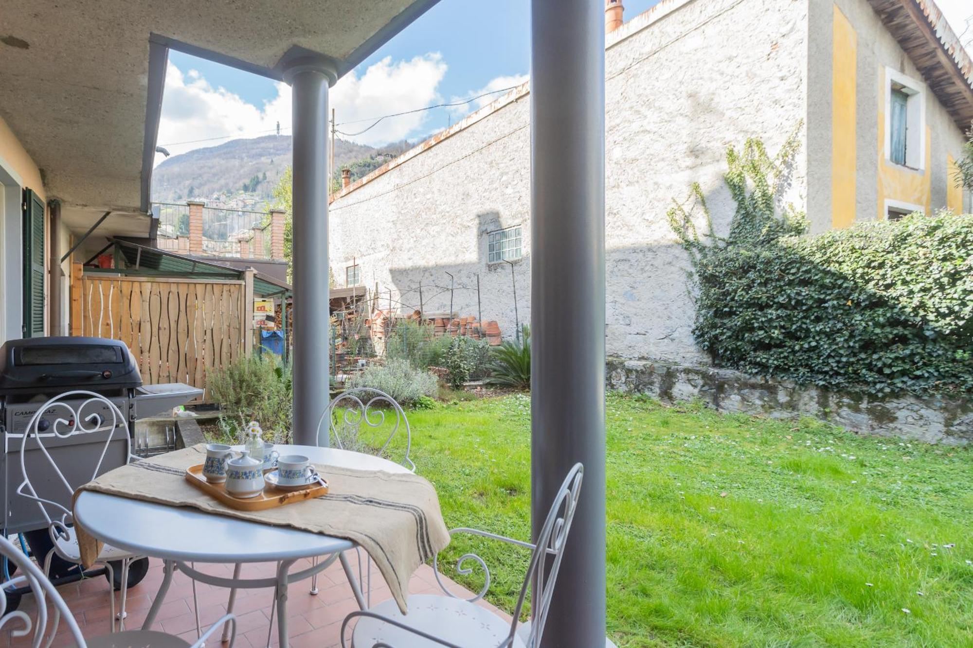 Ponente Balcony & Garden By Rent All Como Gravedona Exteriér fotografie