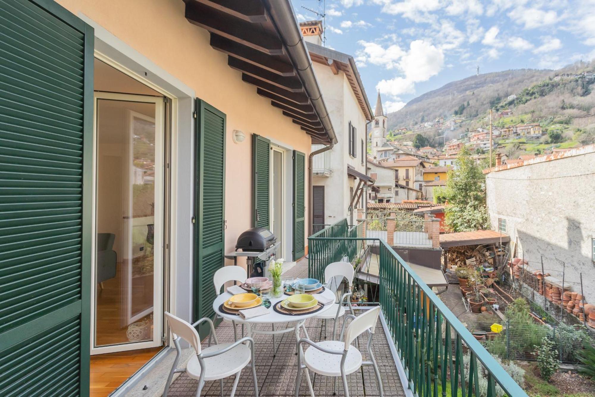 Ponente Balcony & Garden By Rent All Como Gravedona Exteriér fotografie
