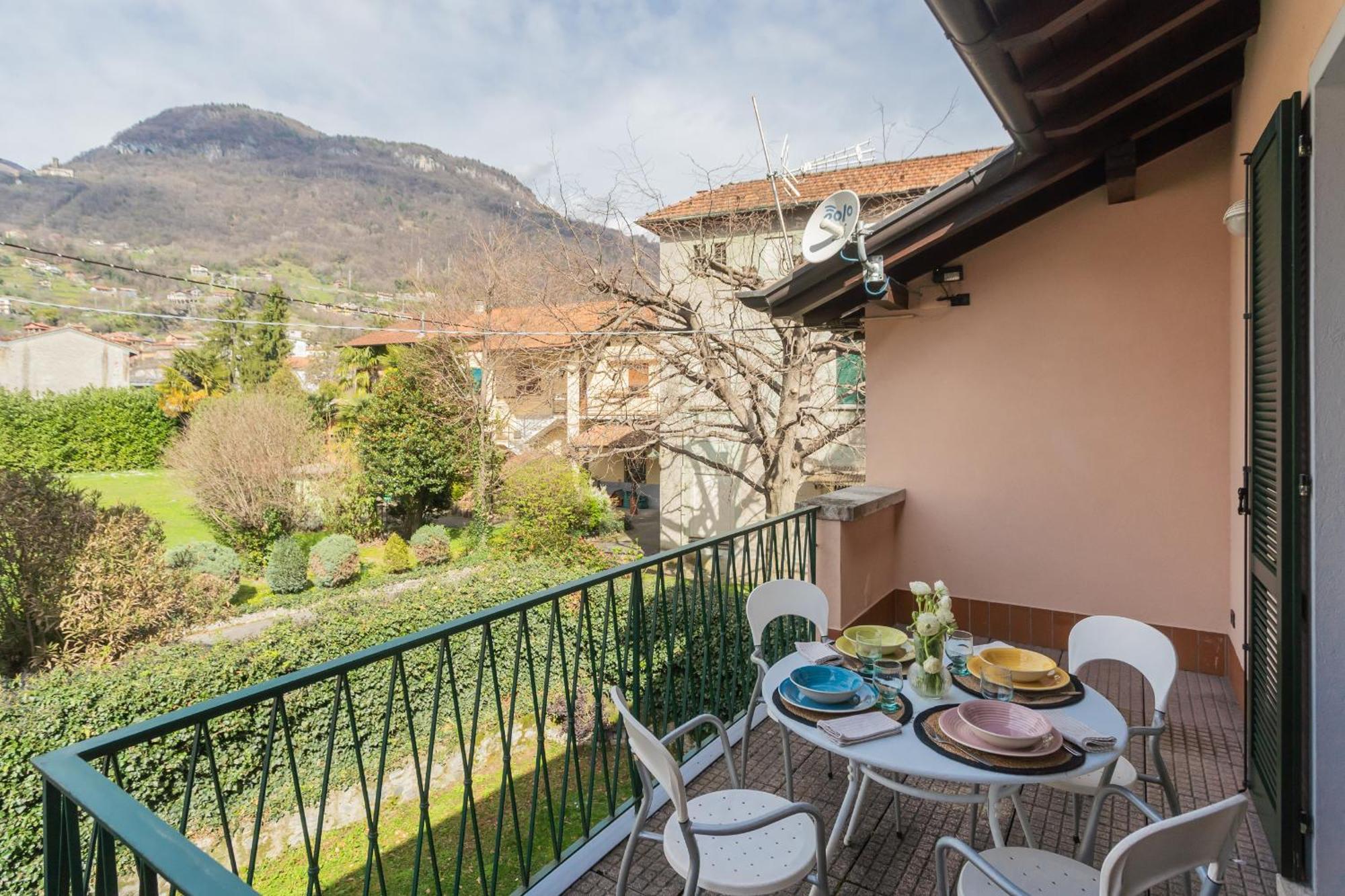 Ponente Balcony & Garden By Rent All Como Gravedona Exteriér fotografie