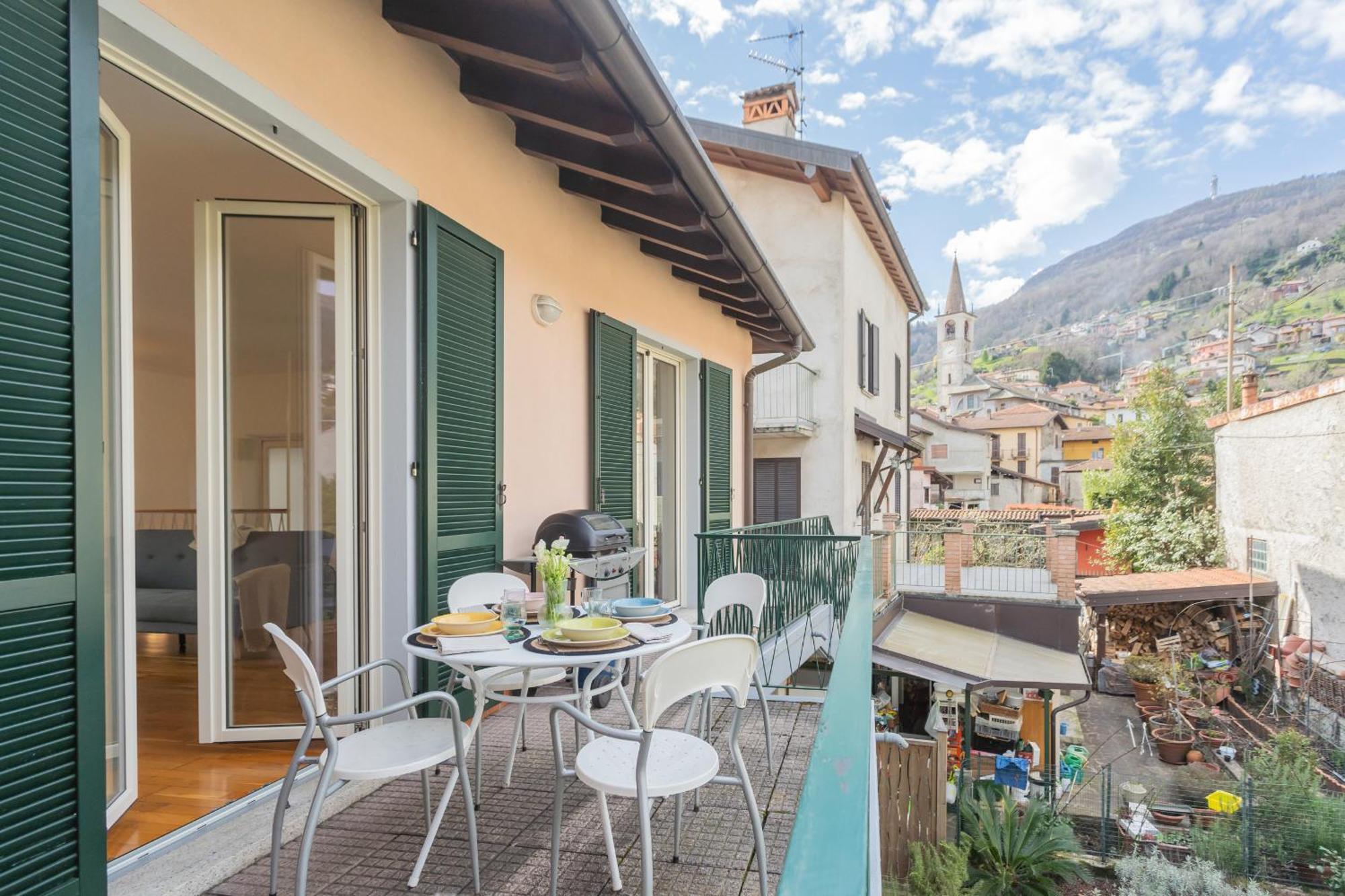 Ponente Balcony & Garden By Rent All Como Gravedona Exteriér fotografie