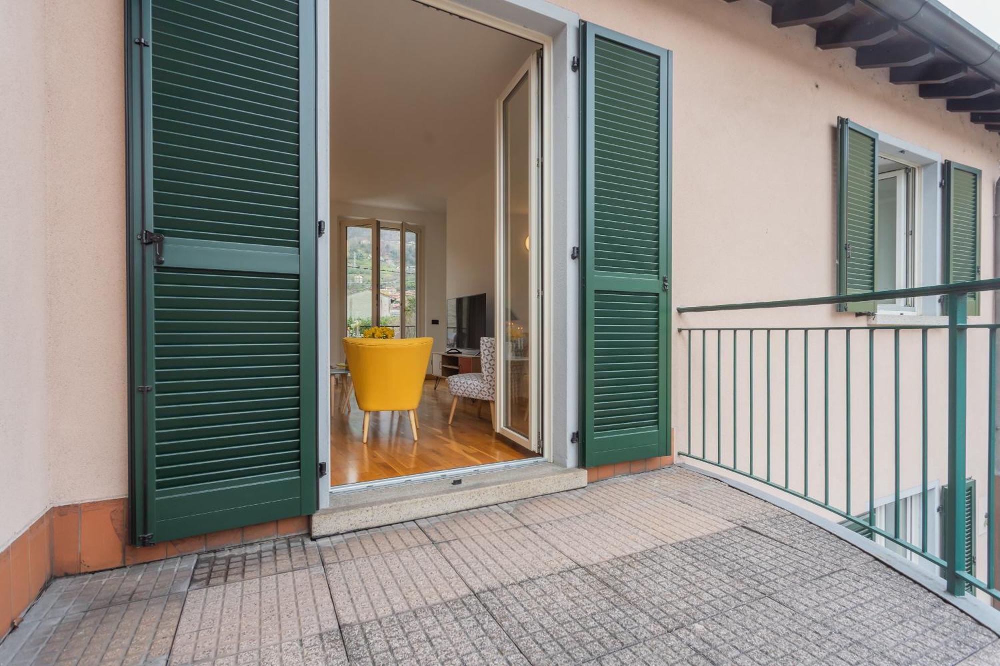 Ponente Balcony & Garden By Rent All Como Gravedona Exteriér fotografie